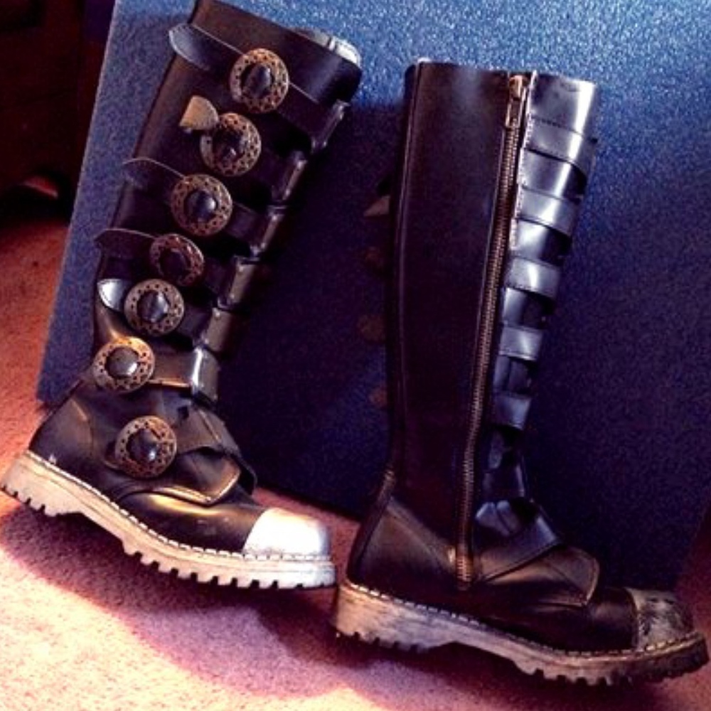 Like NEW Demonia Boots Size 7 Mens Steampunk Style